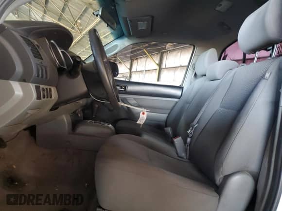 2009 Toyota Tacoma с VIN 5TENX22N19Z652466, выставлен на аукционе Copart как лот 84808965 с пробегом 222 087 миль миль и Списание • Salvage title. История ставок и продаж доступна на DreamBid. Изображение 7.