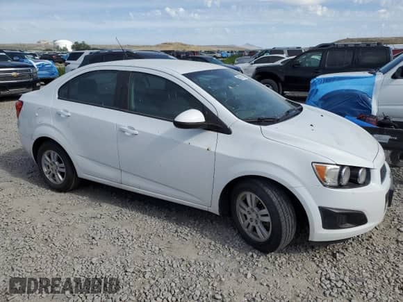 2012 Chevrolet Sonic LS with VIN 1G1JB5SH8C4232611, listed as a Copart auction lot 59201815 with 155,438 mi miles and Clean title. Bid and sale history available at DreamBid. Image 4.