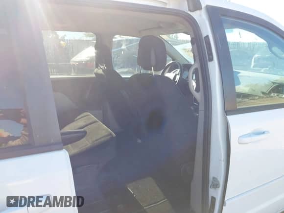2017 Dodge Grand Caravan SE Plus with VIN 2C4RDGBGXHR854381, listed as a IAAI auction lot 43480263 with 101,923 mi miles and . Bid and sale history available at DreamBid. Image 8.