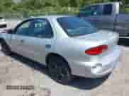 2001 Chevrolet Cavalier z VIN 1G1JC524117393646, wystawiony jako IAAI lot #42184210 z przebiegiem 152 407 mil mil oraz . Historia ofert i sprzedaży dostępna na DreamBid. Obrazek 3.