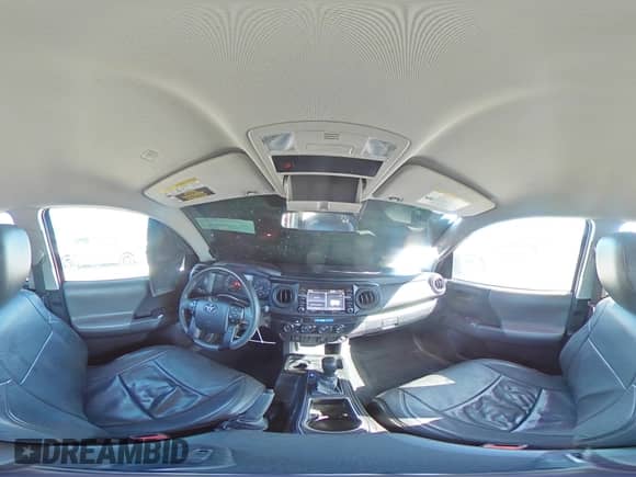 2023 Toyota Tacoma SR z VIN 3TYCZ5ANXPT115405, wystawiony jako Copart lot #82508855 z przebiegiem 64 680 mil mil oraz Nie do naprawy • Non repairable. Historia ofert i sprzedaży dostępna na DreamBid. Obrazek 14.