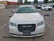 2018 Chrysler 300 Limited с VIN 2C3CCAEG8JH324413, выставлен на аукционе Copart как лот 63115245 с пробегом 98 537 миль миль и Списание • Salvage title. История ставок и продаж доступна на DreamBid. Изображение 5.