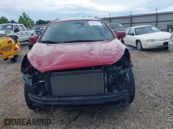 2015 Hyundai Tucson SE with VIN KM8JU3AG9FU115473, listed as a IAAI auction lot 43252750 with 56,571 mi miles and . Bid and sale history available at DreamBid. Image 13.