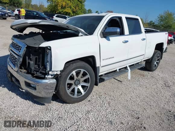 2014 Chevrolet Silverado 1500 LT z VIN 3GCUKREC0EG163253, wystawiony jako IAAI lot #43323568 z przebiegiem 144 178 mil mil oraz . Historia ofert i sprzedaży dostępna na DreamBid. Obrazek 2.