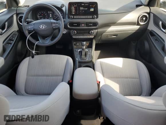 2023 Hyundai Kona SEL с VIN KM8K32AB9PU957625, выставлен на аукционе Copart как лот 85148235 с пробегом 14 345 миль миль и На запчасти • Non repairable. История ставок и продаж доступна на DreamBid. Изображение 8.