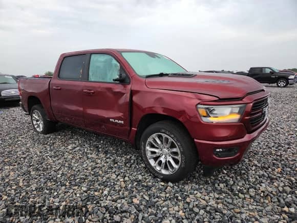 2023 Ram 1500 Laramie z VIN 1C6RREJT3PN593005, wystawiony jako Copart lot #63627755 z przebiegiem 28 932 mil mil oraz Nie do naprawy • Non repairable. Historia ofert i sprzedaży dostępna na DreamBid. Obrazek 7.