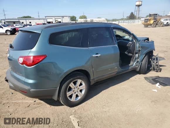 2009 Chevrolet Traverse 1LT with VIN 1GNER23D09S151614, listed as a Copart auction lot 81326095 with 164,286 mi miles and Salvage title. Bid and sale history available at DreamBid. Image 3.