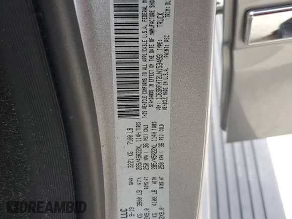 2020 Ram 1500 Limited z VIN 1C6SRFHT2LN153493, wystawiony jako Copart lot #67365545 z przebiegiem 68 828 mil mil oraz Szkoda całkowita • Salvage title. Historia ofert i sprzedaży dostępna na DreamBid. Obrazek 13.