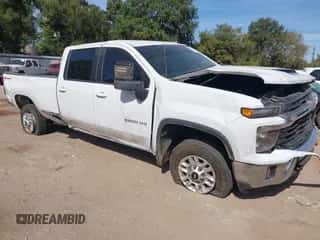 2024 Chevrolet Silverado 2500HD LT с VIN 1GC1YNE74RF469621, выставлен на аукционе IAAI как лот 43511135 с пробегом 46 966 миль миль и . История ставок и продаж доступна на DreamBid. Изображение 1.