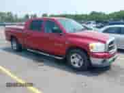 2007 Dodge 1500 SLT z VIN 3D7KR19D87G825922, wystawiony jako IAAI lot #42389240 z przebiegiem 203 026 mil mil oraz . Historia ofert i sprzedaży dostępna na DreamBid. Obrazek 1.