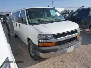2020 Chevrolet Express Passenger LT с VIN 1GAZGPFP6L1228561, выставлен на аукционе IAAI как лот 42499556 с пробегом 83 828 миль миль и . История ставок и продаж доступна на DreamBid. Изображение 1.