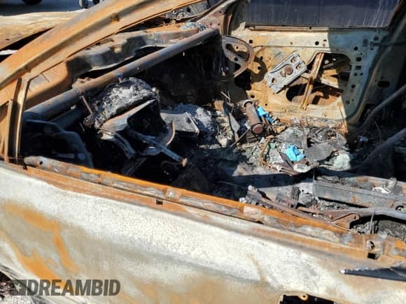 2002 Dodge Intrepid SE z VIN 2B3HD46R62H211708, wystawiony jako Copart lot #73744934 z przebiegiem Nie podano mil oraz Nie do naprawy • Non repairable. Historia ofert i sprzedaży dostępna na DreamBid. Obrazek 7.