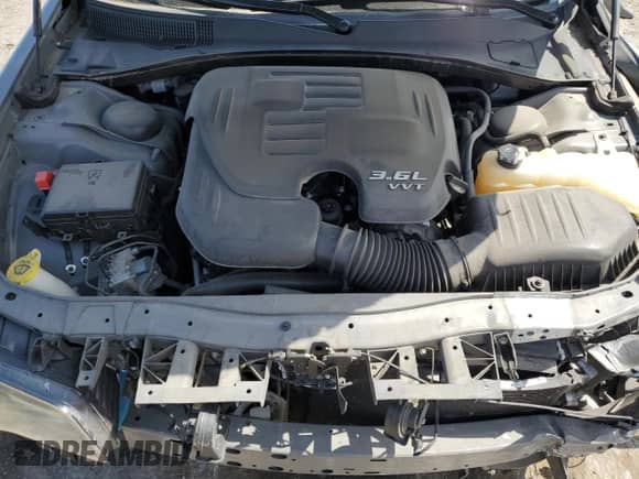 2019 Chrysler 300 S с VIN 2C3CCABG2KH686078, выставлен на аукционе Copart как лот 59743465 с пробегом 47 123 миль миль и Списание • Salvage title. История ставок и продаж доступна на DreamBid. Изображение 11.