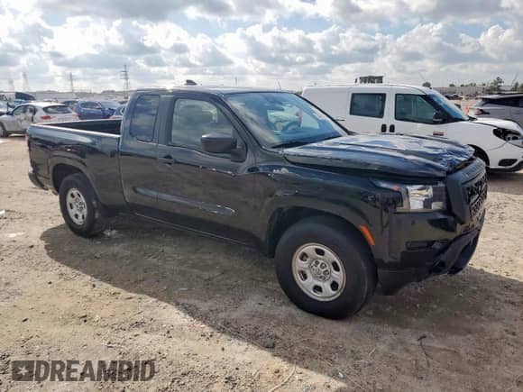 2024 Nissan Frontier S z VIN 1N6ED1CLXRN608417, wystawiony jako Copart lot #84016275 z przebiegiem 73 991 mil mil oraz Szkoda całkowita • Salvage title. Historia ofert i sprzedaży dostępna na DreamBid. Obrazek 4.