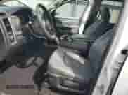 2016 Ram 1500 SLT z VIN 1C6RR6GG2GS163905, wystawiony jako Copart lot #58895285 z przebiegiem 119 539 mil mil oraz Szkoda całkowita • Salvage title. Historia ofert i sprzedaży dostępna na DreamBid. Obrazek 7.