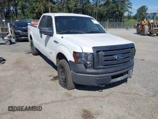 2012 Ford F-150 XL z VIN 1FTFX1ET6CKD45931, wystawiony jako IAAI lot #42876768 z przebiegiem 216 073 mil mil oraz . Historia ofert i sprzedaży dostępna na DreamBid. Obrazek 1.