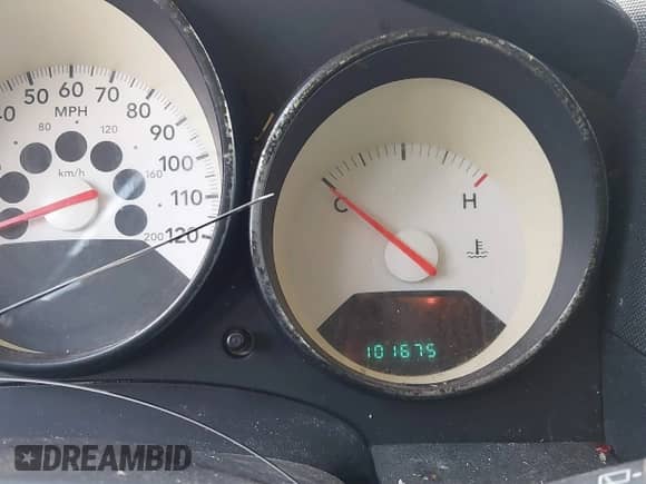 2009 Dodge Caliber SE with VIN 1B3HB28A69D169338, listed as a IAAI auction lot 41872461 with 101,675 mi miles and . Bid and sale history available at DreamBid. Image 7.