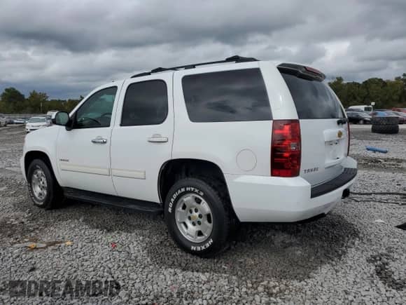 2011 Chevrolet Tahoe LS z VIN 1GNSCAE07BR263350, wystawiony jako Copart lot #85188265 z przebiegiem 210 283 mil mil oraz Szkoda całkowita • Salvage title. Historia ofert i sprzedaży dostępna na DreamBid. Obrazek 2.
