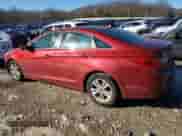 2012 Hyundai Sonata GLS z VIN 5NPEB4ACXCH402342, wystawiony jako Copart lot #42723945 z przebiegiem 171 439 mil mil oraz Czysty tytuł • Clean title. Historia ofert i sprzedaży dostępna na DreamBid. Obrazek 2.