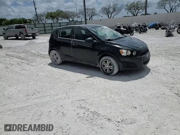 2014 Chevrolet Sonic LT с VIN 1G1JC6SH8E4198501, выставлен на аукционе Copart как лот 54711395 с пробегом 125 796 миль миль и Списание • Salvage title. История ставок и продаж доступна на DreamBid. Изображение 13.