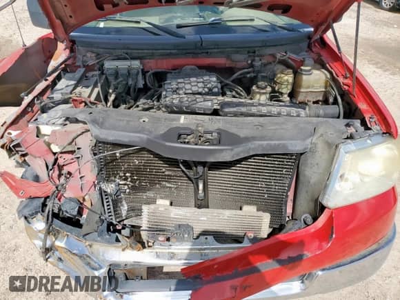 2005 Ford F-150 XLT z VIN 1FTPW12565FA75172, wystawiony jako Copart lot #66667885 z przebiegiem 207 508 mil mil oraz Czysty tytuł • Clean title. Historia ofert i sprzedaży dostępna na DreamBid. Obrazek 11.