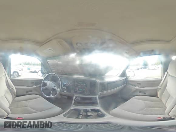 2005 Chevrolet Suburban LS с VIN 3GNFK16Z05G252745, выставлен на аукционе Copart как лот 71750854 с пробегом 149 885 миль миль и Списание • Salvage title. История ставок и продаж доступна на DreamBid. Изображение 14.