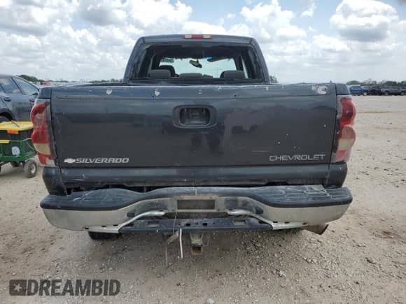 2004 Chevrolet Silverado 2500HD LS with VIN 1GCHC23U64F115290, listed as a Copart auction lot 56067025 with Not provided miles and Salvage title. Bid and sale history available at DreamBid. Image 6.