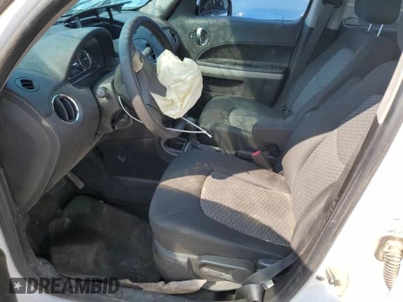 2010 Chevrolet HHR LS с VIN 3GNBAADB8AS530872, выставлен на аукционе Copart как лот 67605715 с пробегом Не указан миль и Чистый • Clean title. История ставок и продаж доступна на DreamBid. Изображение 7.