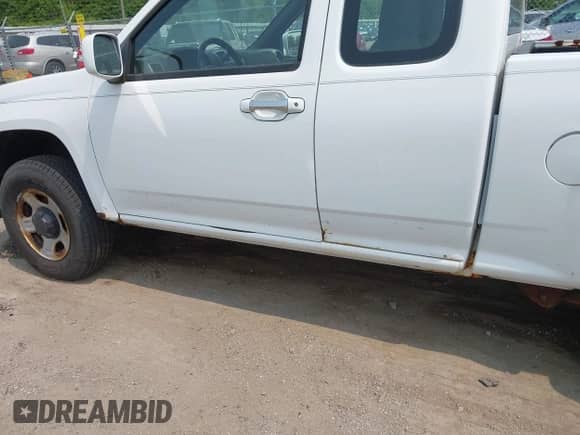 2010 Chevrolet Colorado Work Truck с VIN 1GCKTBD98A8130213, выставлен на аукционе IAAI как лот 42395815 с пробегом 136 872 миль миль и . История ставок и продаж доступна на DreamBid. Изображение 14.