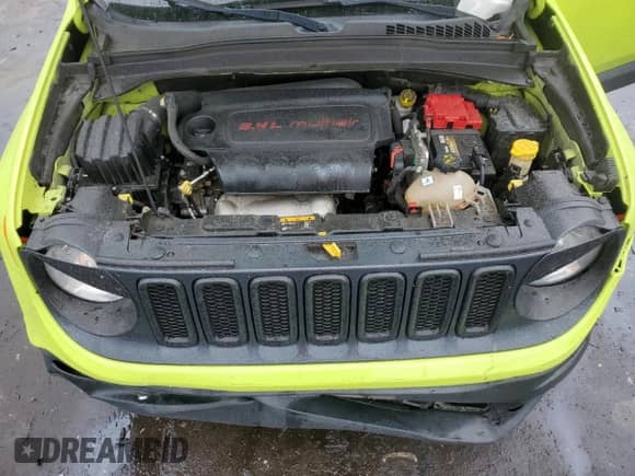 2018 Jeep Renegade Latitude with VIN ZACCJBBBXJPH14444, listed as a Copart auction lot 72099495 with 109,509 mi miles and Salvage title. Bid and sale history available at DreamBid. Image 12.