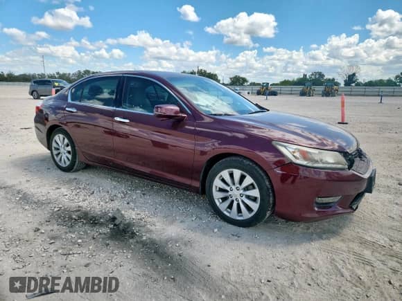 2015 Honda Accord Touring z VIN 1HGCR3F96FA025368, wystawiony jako Copart lot #83752365 z przebiegiem 149 292 mil mil oraz Szkoda całkowita • Salvage title. Historia ofert i sprzedaży dostępna na DreamBid. Obrazek 4.