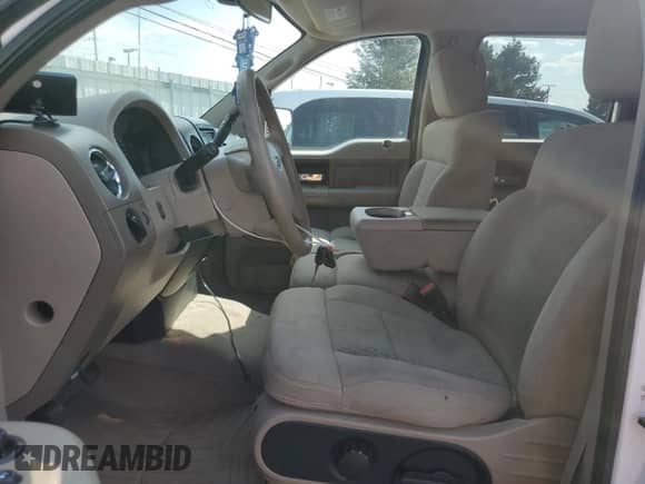 2004 Ford F-150 XLT с VIN 1FTRW14W64KC87218, выставлен на аукционе Copart как лот 80988865 с пробегом 131 476 миль миль и Списание • Salvage title. История ставок и продаж доступна на DreamBid. Изображение 7.