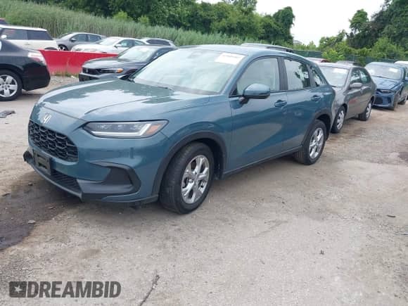 2025 Honda HR-V LX с VIN 3CZRZ1H39SM710915, выставлен на аукционе IAAI как лот 42909507 с пробегом 2 773 миль миль и . История ставок и продаж доступна на DreamBid. Изображение 2.