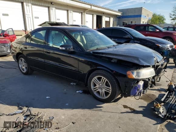 2008 Volvo S60 2.5T с VIN YV1RS592X82686464, выставлен на аукционе Copart как лот 83802775 с пробегом 175 501 миль миль и Списание • Salvage title. История ставок и продаж доступна на DreamBid. Изображение 4.