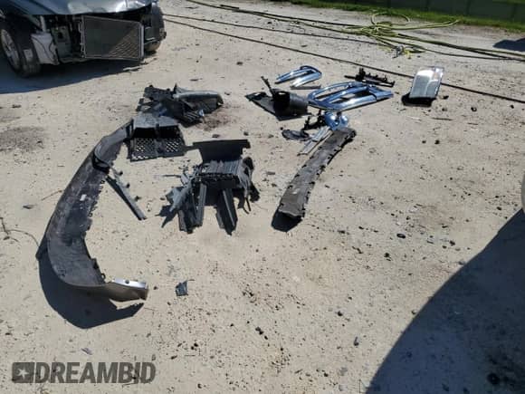 2020 Ram 1500 SLT z VIN 1C6RR7TT6LS119828, wystawiony jako Copart lot #66484825 z przebiegiem 131 107 mil mil oraz Nie do naprawy • Non repairable. Historia ofert i sprzedaży dostępna na DreamBid. Obrazek 12.