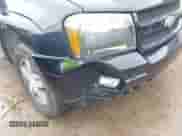 2007 Chevrolet TrailBlazer LS с VIN 1GNDT13S372144160, выставлен на аукционе IAAI как лот 42558344 с пробегом 147 341 миль миль и . История ставок и продаж доступна на DreamBid. Изображение 6.