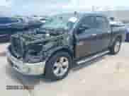 2017 Ram 1500 Big Horn z VIN 3C6RR6LT7HG530003, wystawiony jako IAAI lot #42574071 z przebiegiem 98 476 mil mil oraz . Historia ofert i sprzedaży dostępna na DreamBid. Obrazek 21.