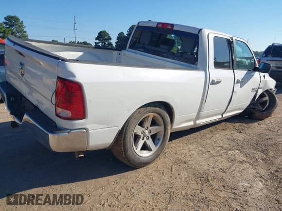 2016 Ram 1500 SLT with VIN 1C6RR6GTXGS163664, listed as a IAAI auction lot 43275606 with 164,432 mi miles and . Bid and sale history available at DreamBid. Image 4.