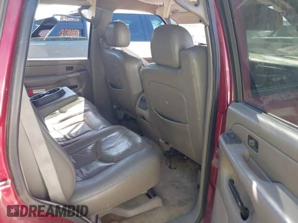 2005 Chevrolet Tahoe LT с VIN 1GNEC13TX5J210767, выставлен на аукционе IAAI как лот 42520436 с пробегом 528 704 миль миль и . История ставок и продаж доступна на DreamBid. Изображение 8.