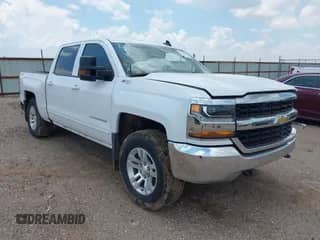 2017 Chevrolet Silverado 1500 LT с VIN 3GCUKREC2HG351339, выставлен на аукционе IAAI как лот 42731605 с пробегом 135 777 миль миль и . История ставок и продаж доступна на DreamBid. Изображение 1.