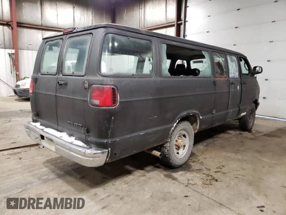 2001 Dodge Passenger with VIN 2B5WB35Z11K501131, listed as a Copart auction lot 42635835 with Not provided miles and Salvage title. Bid and sale history available at DreamBid. Image 3.