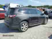 2017 Chevrolet Traverse Premier z VIN 1GNKRJKD4HJ278725, wystawiony jako Copart lot #71825295 z przebiegiem 219 663 mil mil oraz Szkoda całkowita • Salvage title. Historia ofert i sprzedaży dostępna na DreamBid. Obrazek 3.