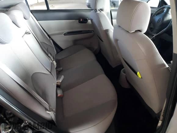 2008 Hyundai Accent GLS с VIN KMHCN46C48U240398, выставлен на аукционе Copart как лот 71768034 с пробегом Не указан миль и Списание • Salvage title. История ставок и продаж доступна на DreamBid. Изображение 11.