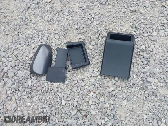 2017 Toyota Camry XLE с VIN 4T1BF1FK4HU422522, выставлен на аукционе IAAI как лот 43088085 с пробегом 90 775 миль миль и . История ставок и продаж доступна на DreamBid. Изображение 12.