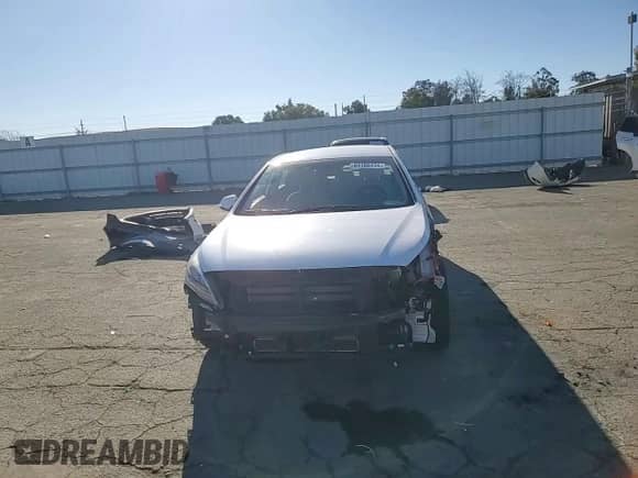 2017 Hyundai Sonata with VIN KMHE14L25HA062664, listed as a Copart auction lot 84186434 with 92,562 mi miles and Salvage title. Bid and sale history available at DreamBid. Image 11.