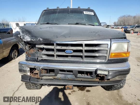 1996 Ford F-150 с VIN 1FTEF14N6TLA81962, выставлен на аукционе Copart как лот 42453655 с пробегом 260 127 миль миль и Списание • Salvage title. История ставок и продаж доступна на DreamBid. Изображение 5.
