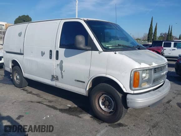 1998 Chevrolet Chevy Van with VIN 1GCGG25R5W1000785, listed as a IAAI auction lot 41797093 with 156,517 mi miles and . Bid and sale history available at DreamBid. Image 1.