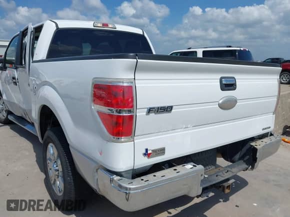 2011 Ford F-150 XL z VIN 1FTFW1CF4BFD26687, wystawiony jako IAAI lot #42752982 z przebiegiem 187 006 mil mil oraz . Historia ofert i sprzedaży dostępna na DreamBid. Obrazek 19.