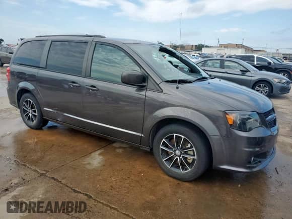 2018 Dodge Grand Caravan SE with VIN 2C4RDGBG9JR190984, listed as a Copart auction lot 60077095 with 52,898 mi miles and Clean title. Bid and sale history available at DreamBid. Image 4.