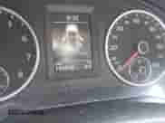 2010 Volkswagen Tiguan с VIN WVGAV9AX0AW510512, выставлен на аукционе IAAI как лот 42532527 с пробегом 193 910 миль миль и . История ставок и продаж доступна на DreamBid. Изображение 7.